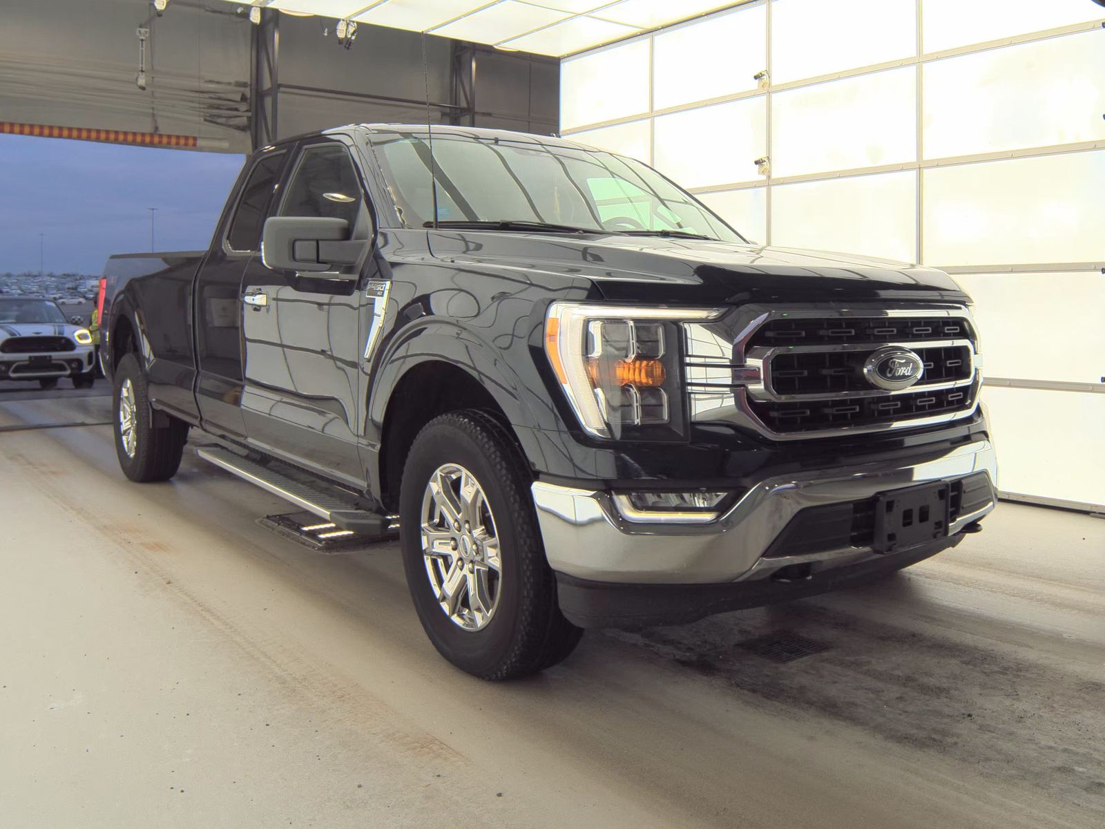 2023 Ford F-150 XLT AWD