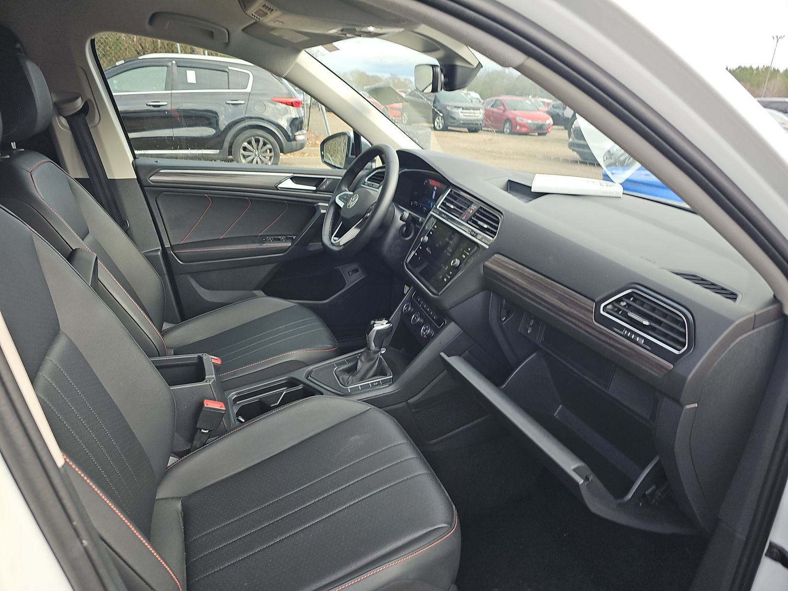 2024 Volkswagen Tiguan 2.0T Wolfsburg Edition FWD