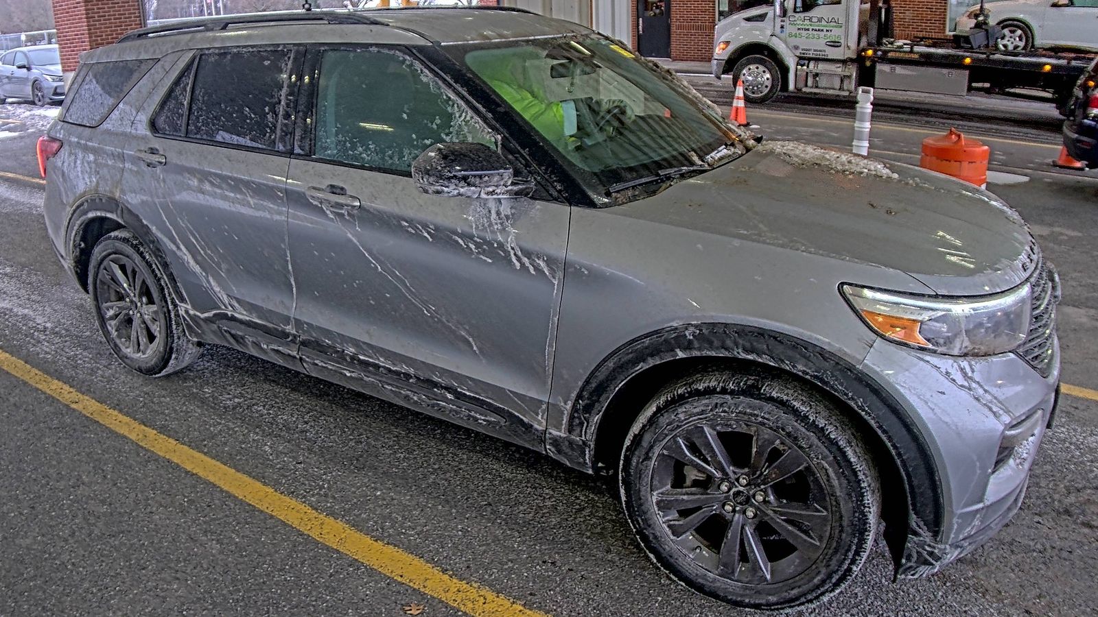 2023 Ford Explorer XLT AWD