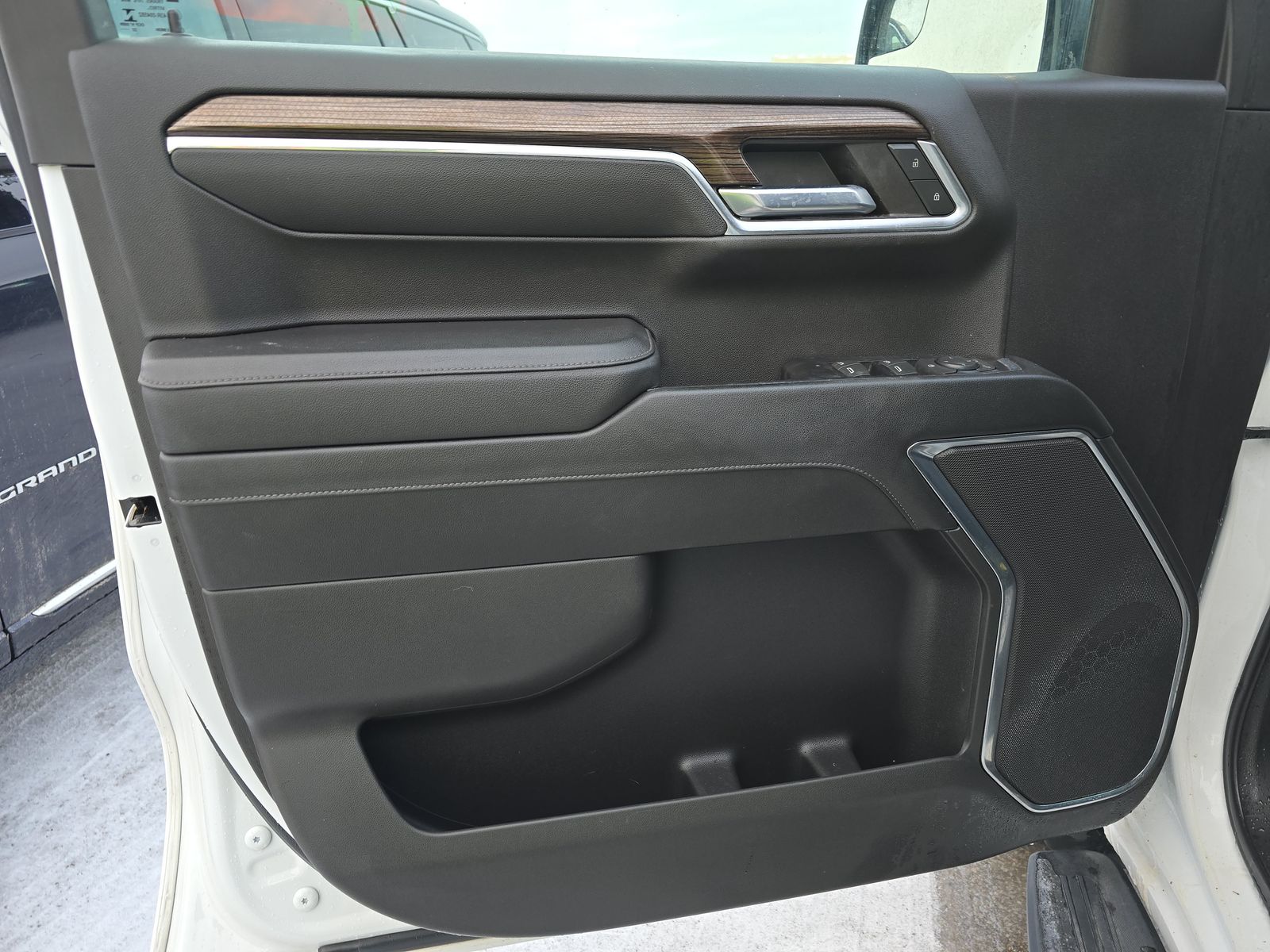 2023 Chevrolet Silverado 1500 LT AWD