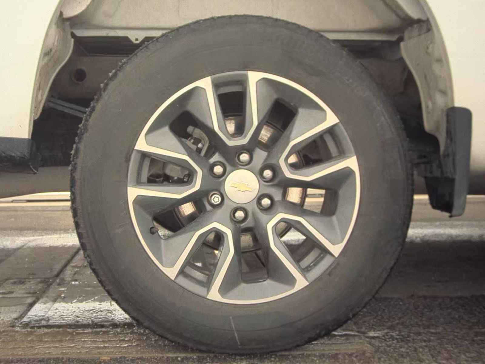 2023 Chevrolet Silverado 1500 LT AWD