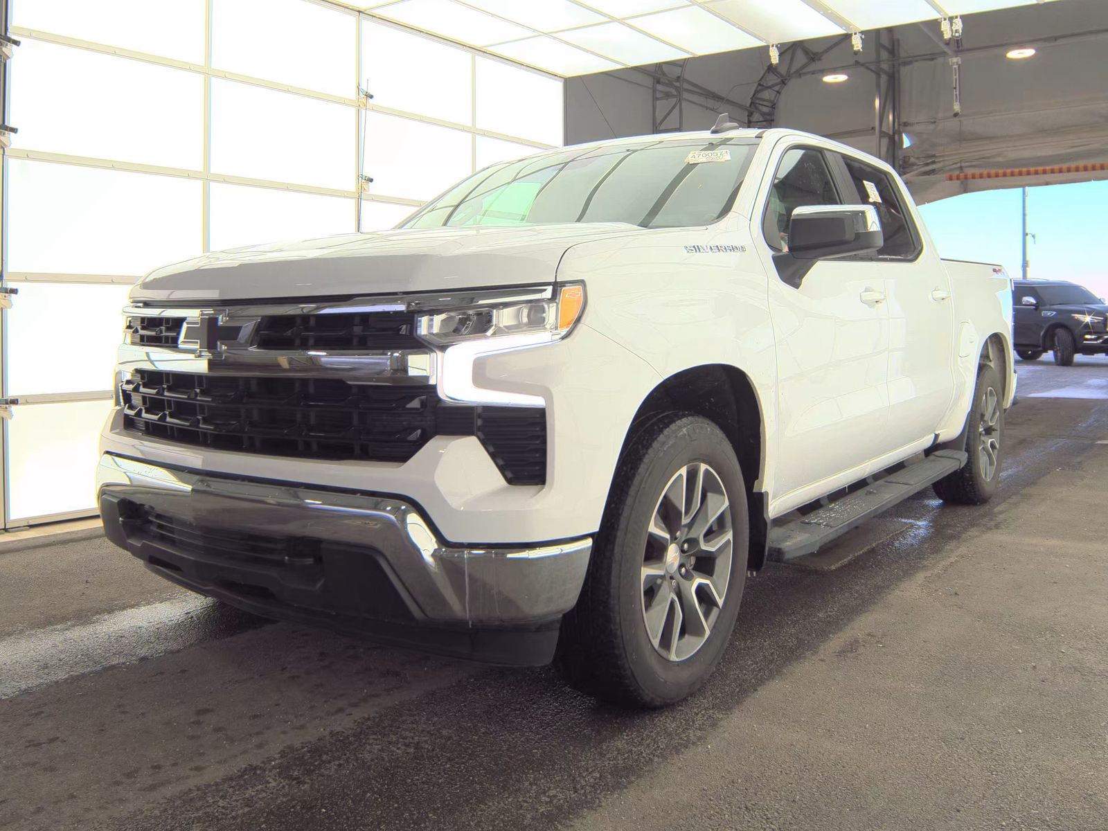 2023 Chevrolet Silverado 1500 LT AWD