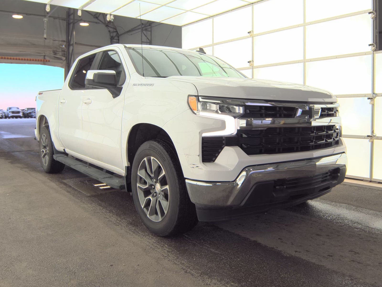 2023 Chevrolet Silverado 1500 LT AWD