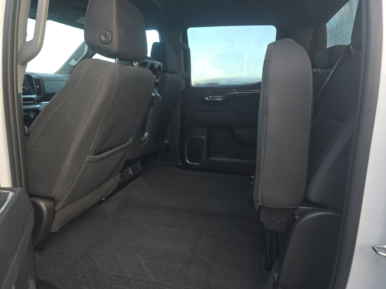 2023 Chevrolet Silverado 1500 LT AWD