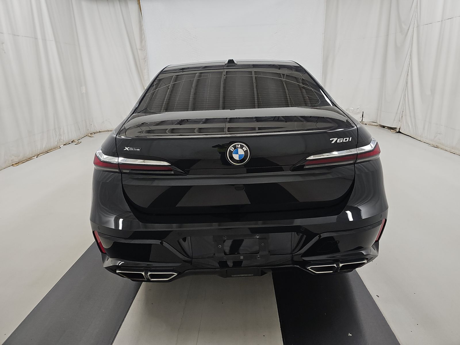 2023 BMW 7 Series 760i xDrive AWD