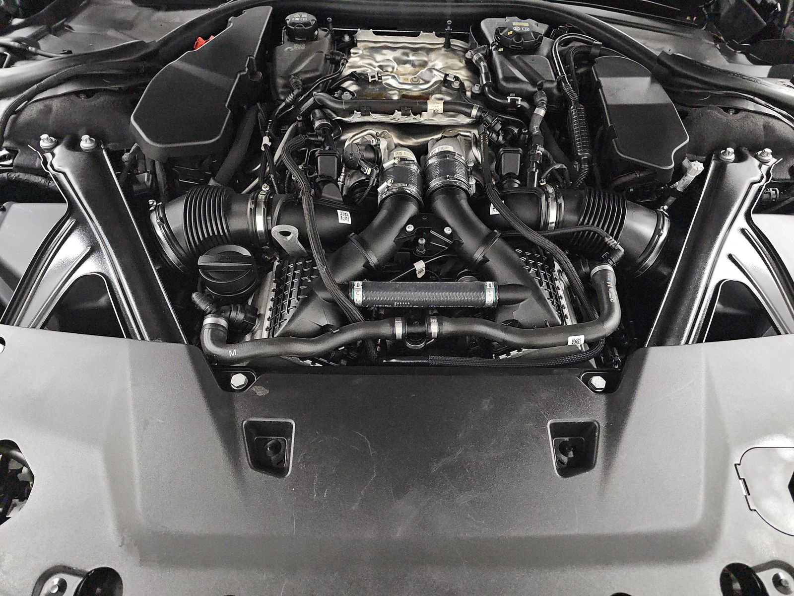 2023 BMW 7 Series 760i xDrive AWD