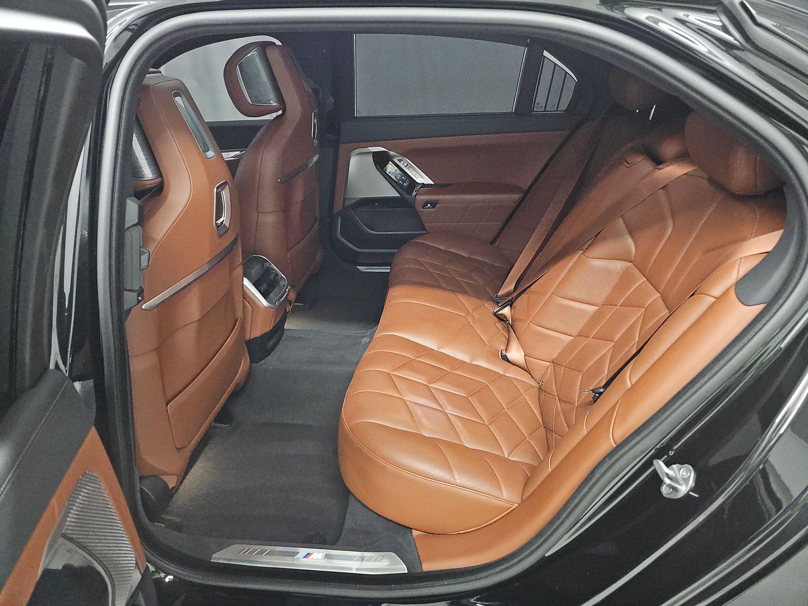 2023 BMW 7 Series 760i xDrive AWD