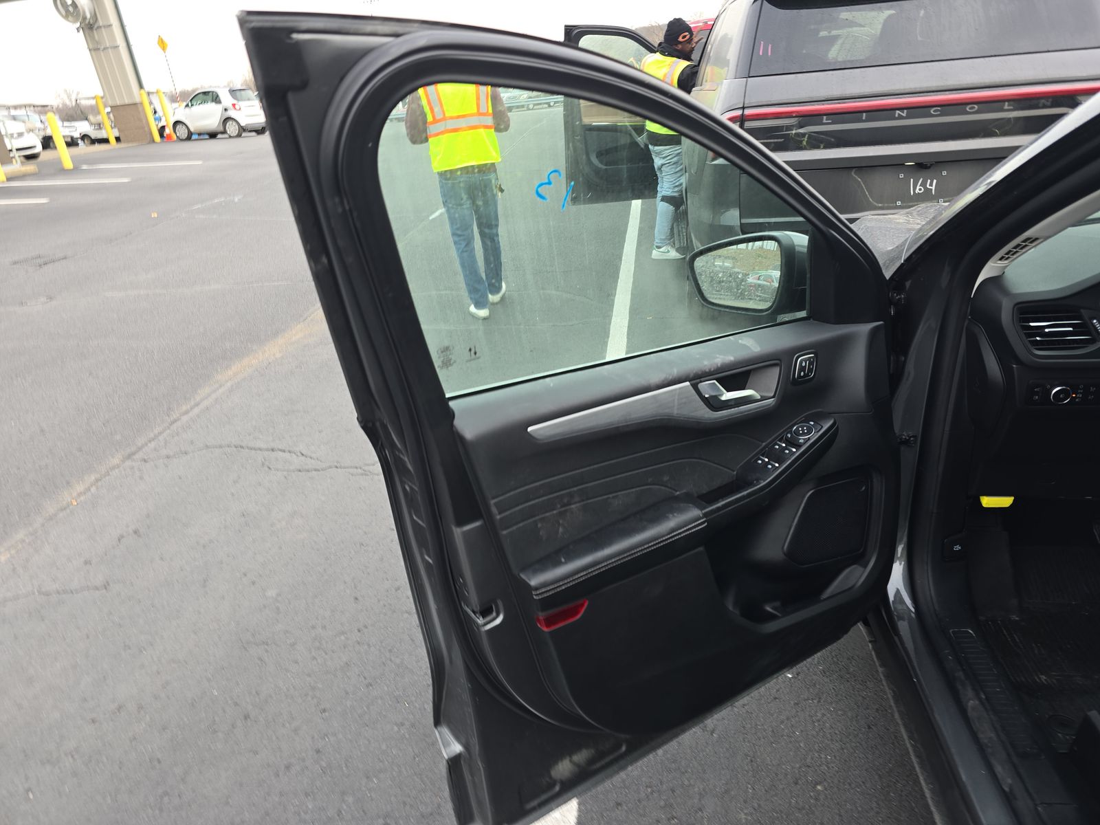 2025 Ford Escape Hybrid Platinum AWD