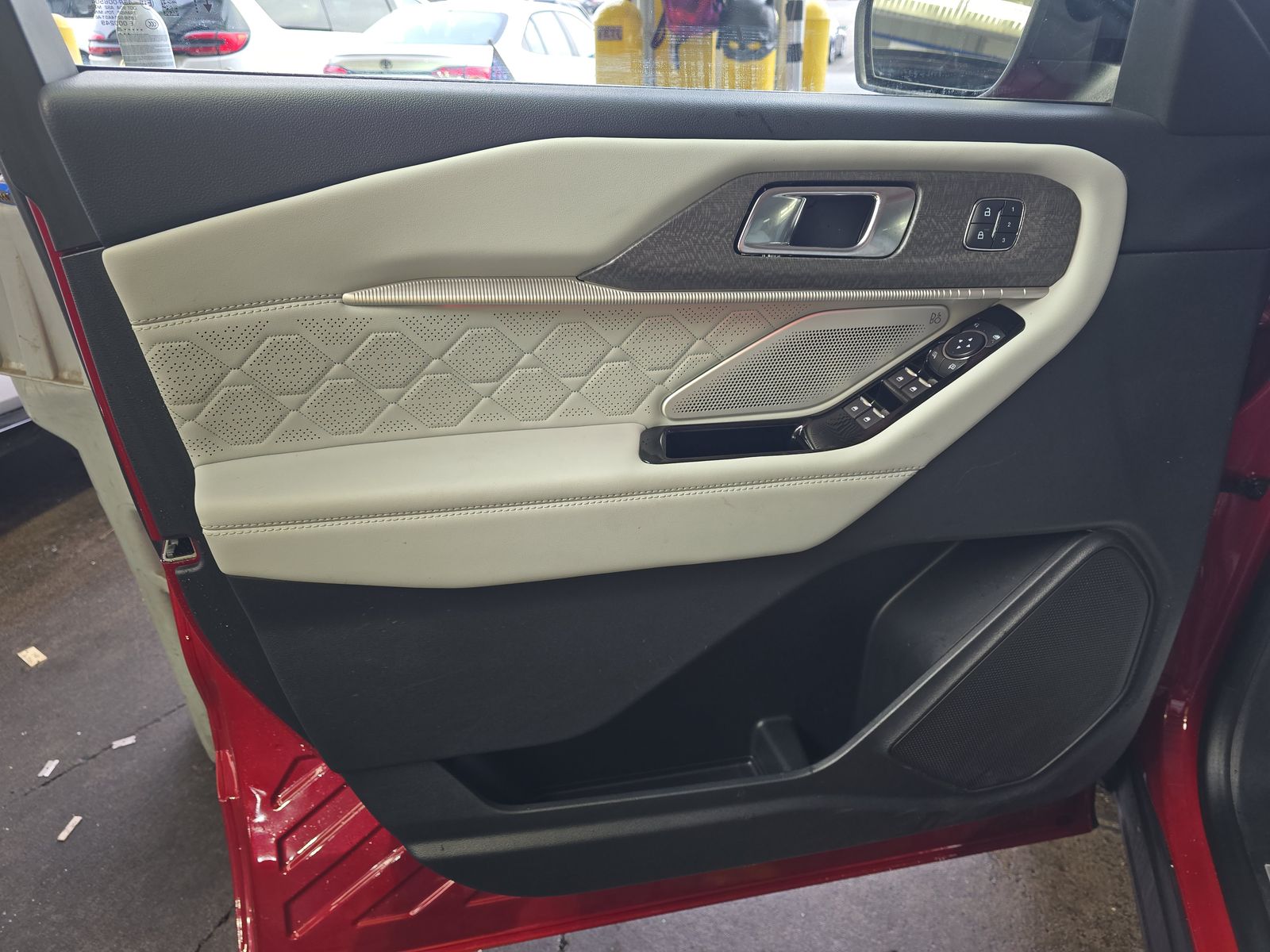 2025 Ford Explorer Platinum AWD