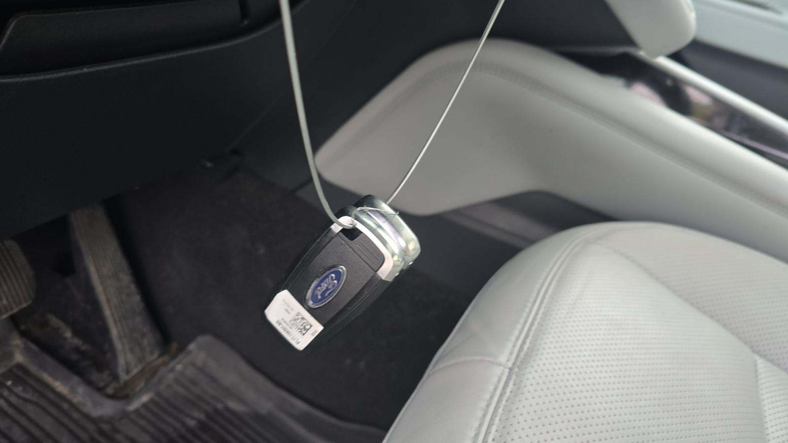 2025 Ford Explorer Platinum AWD