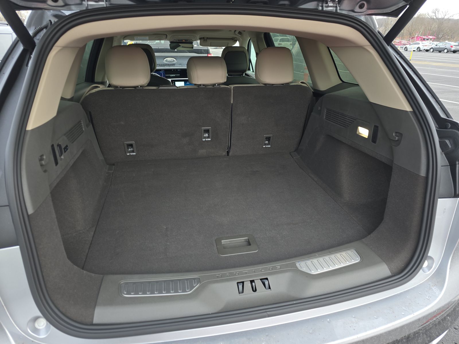 2025 Lincoln Nautilus Premiere AWD