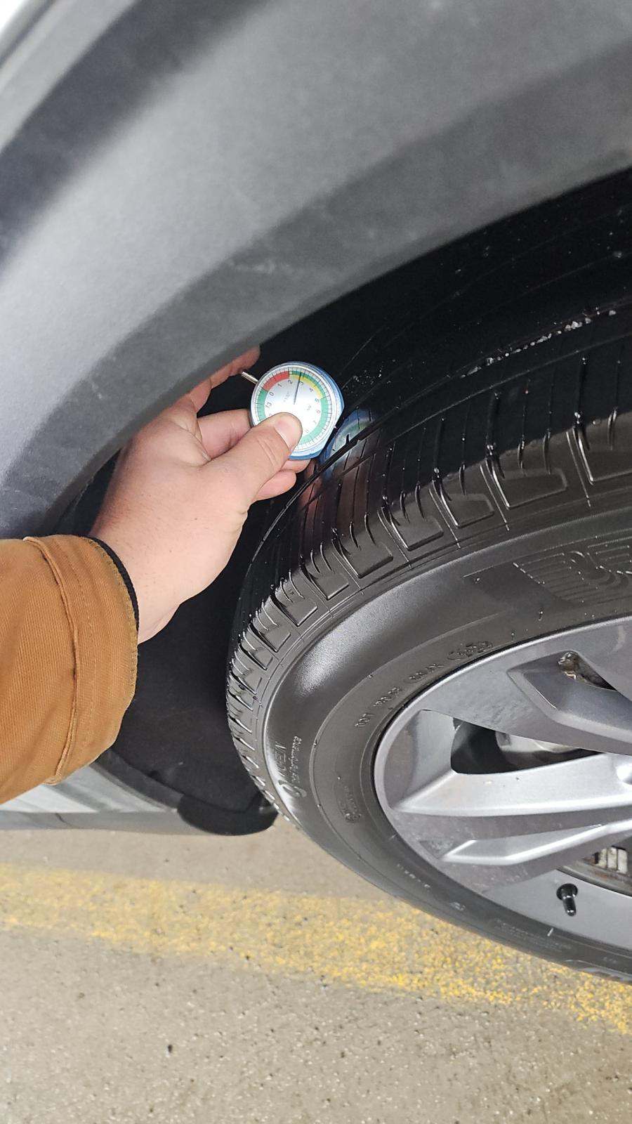 2023 Ford Explorer XLT AWD