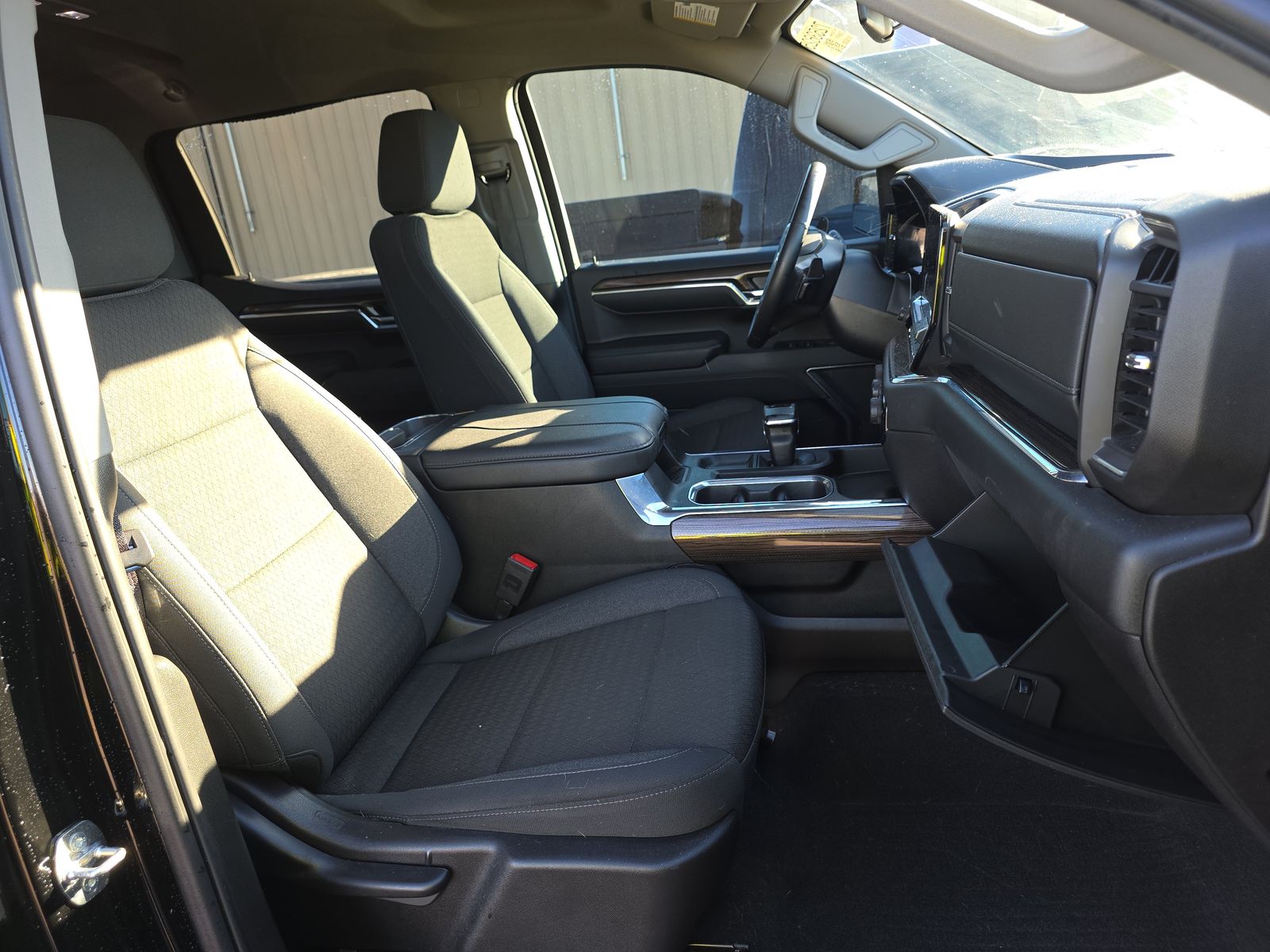 2024 Chevrolet Silverado 1500 LT AWD