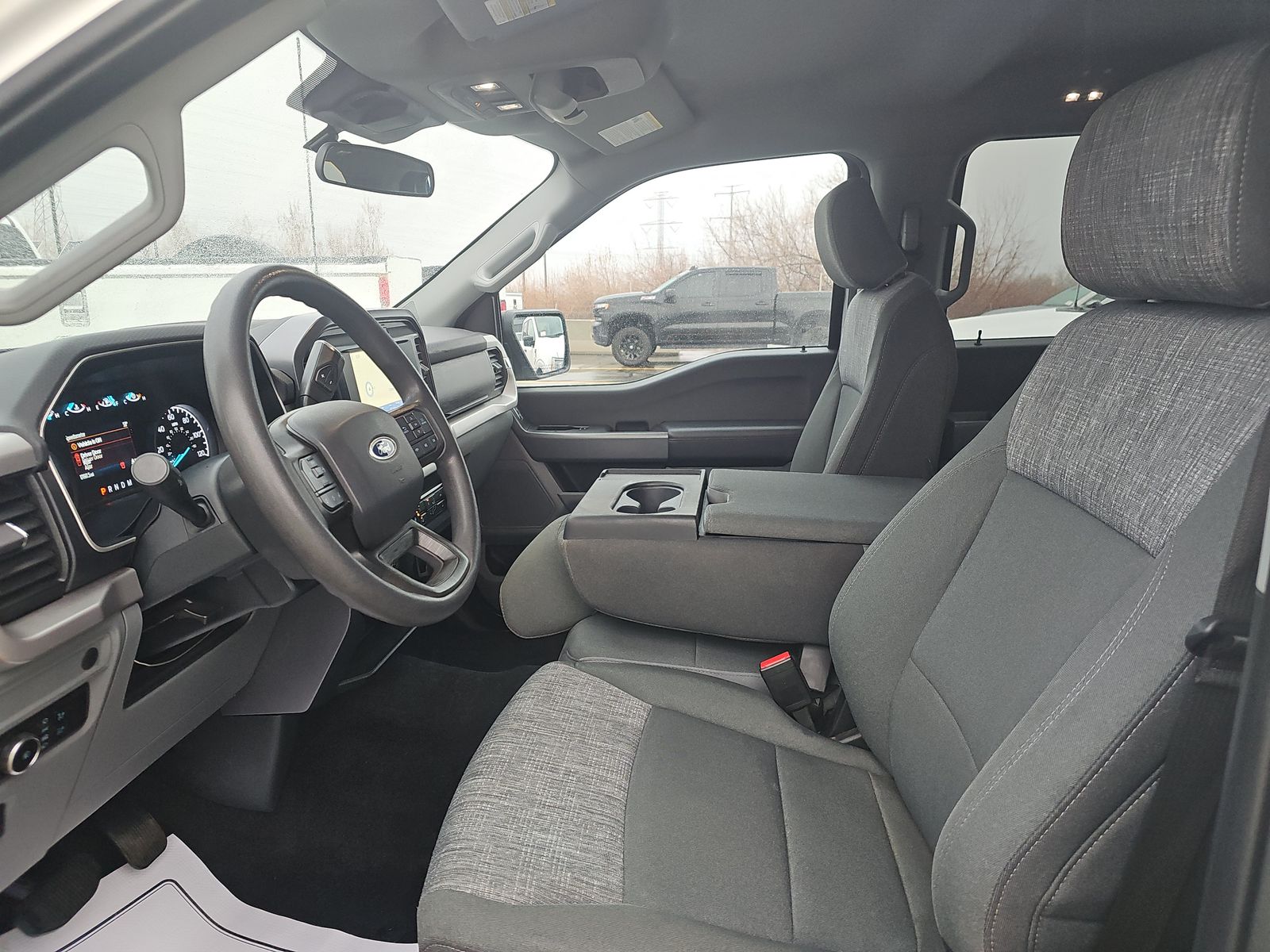 FORD F-150 - 8