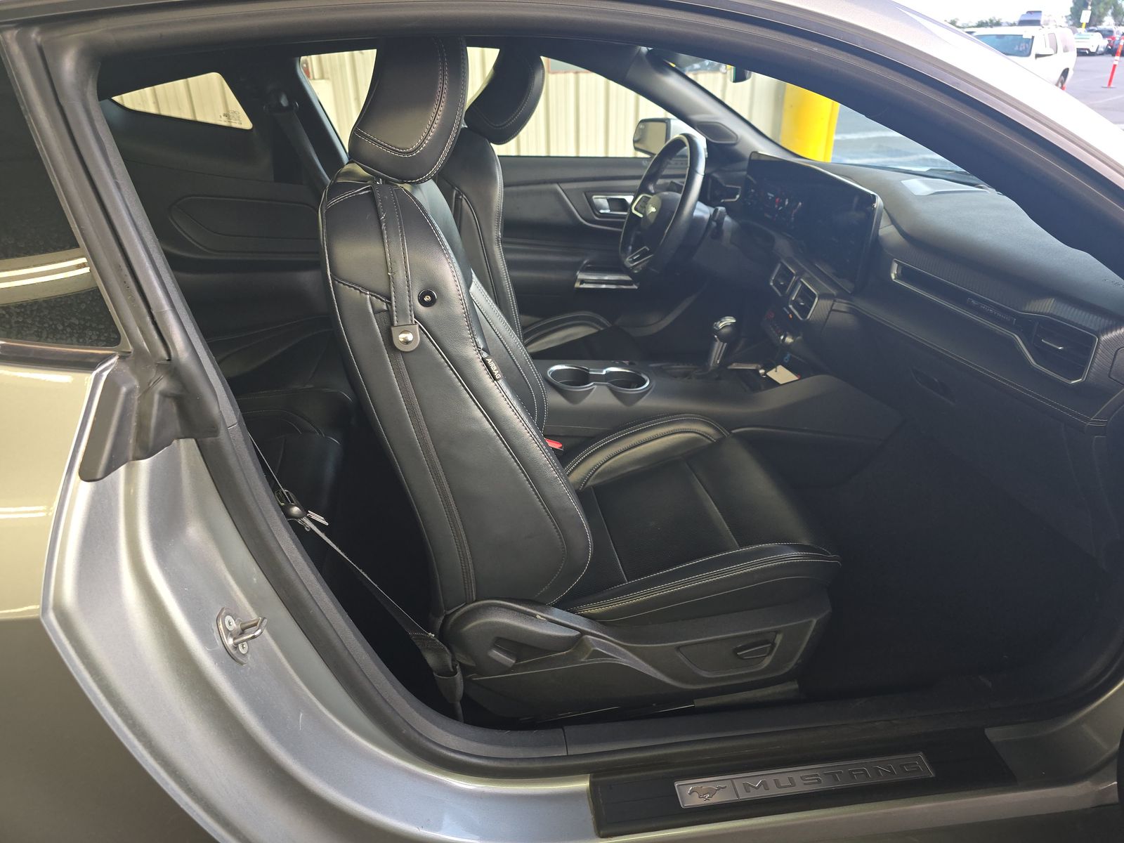 2024 Ford Mustang EcoBoost Premium RWD