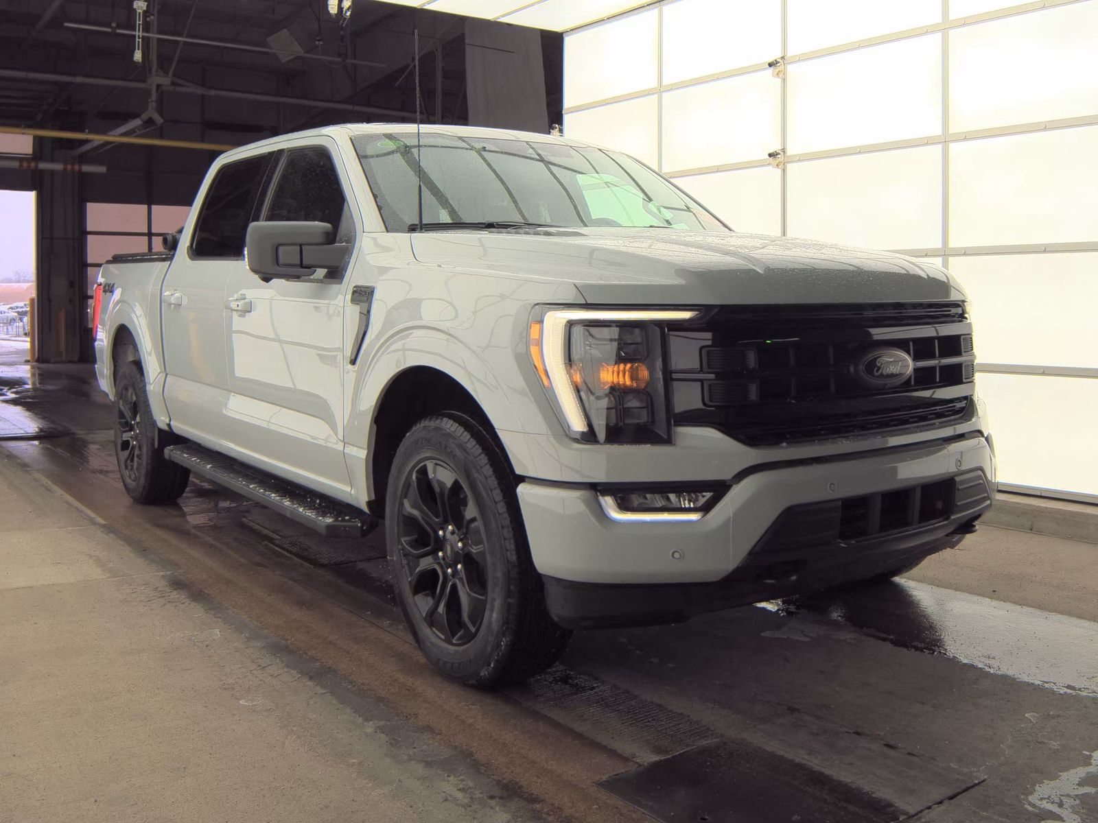 2023 Ford F-150 XLT AWD