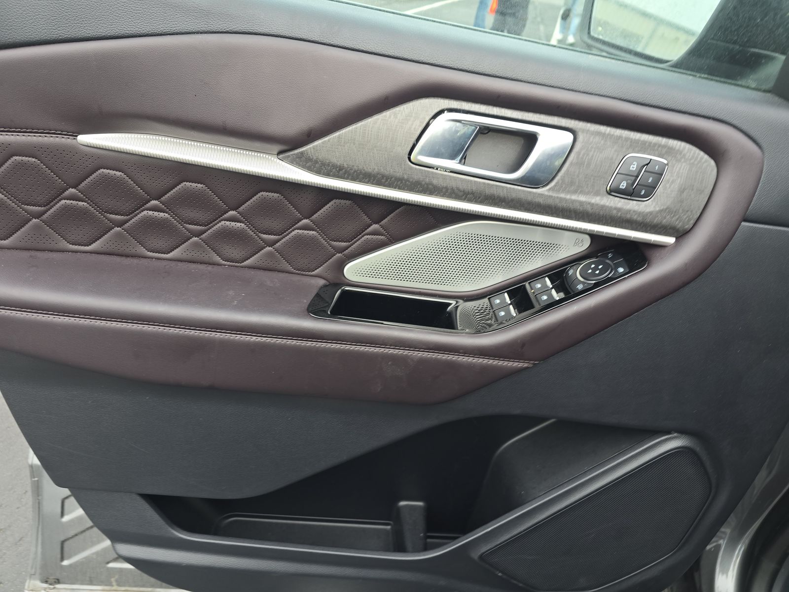 2025 Ford Explorer Platinum AWD