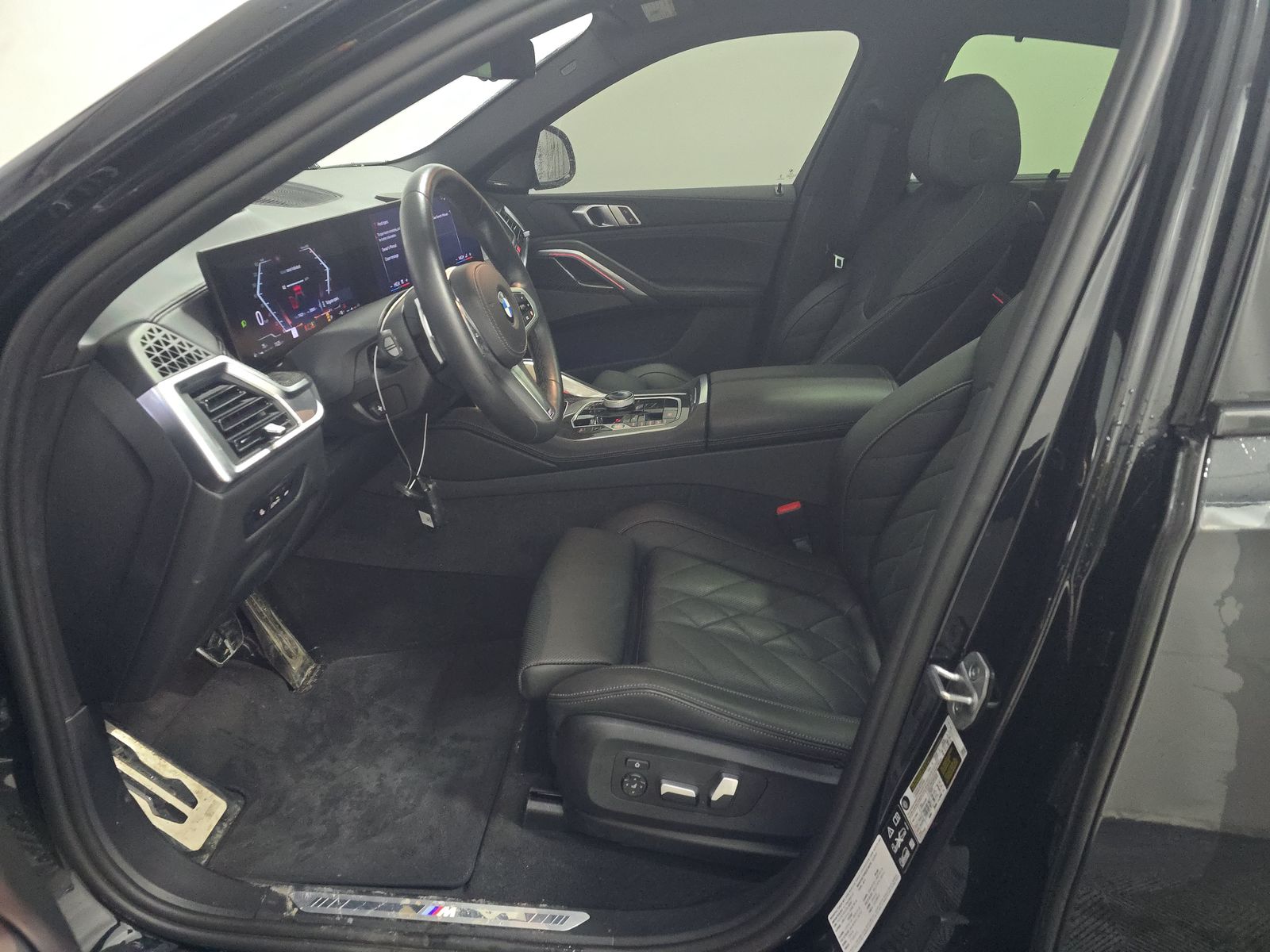 2024 BMW X6 xDrive40i AWD