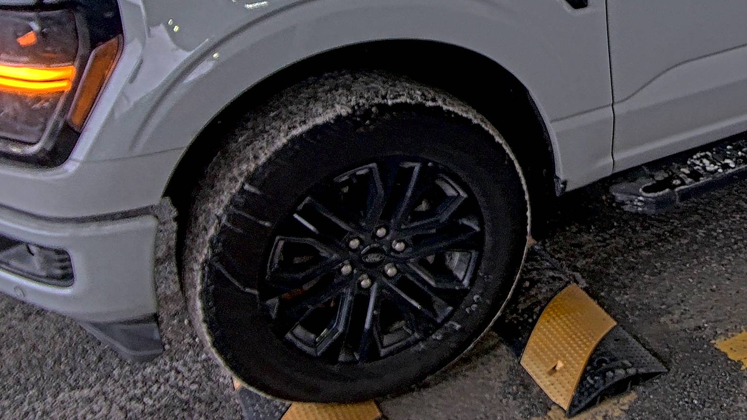 2024 Ford F-150 XLT AWD