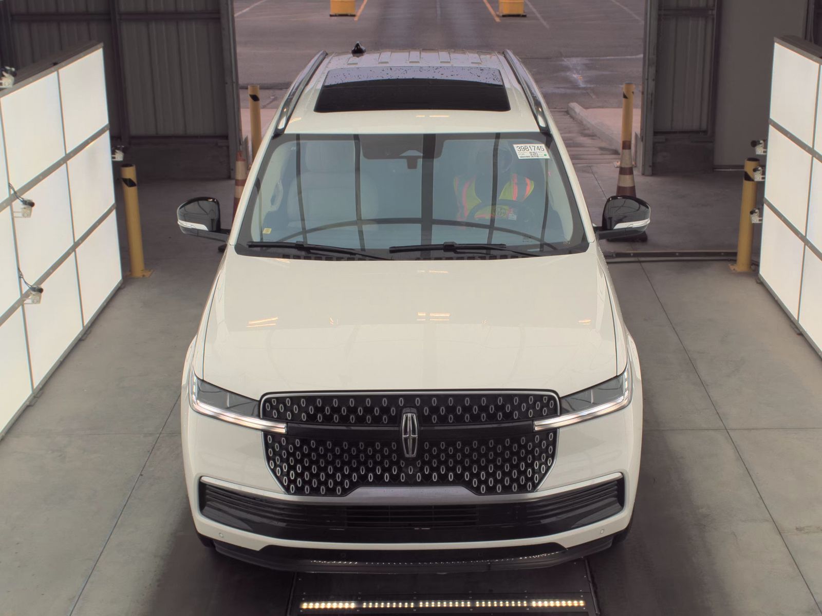 2025 Lincoln Navigator Reserve AWD