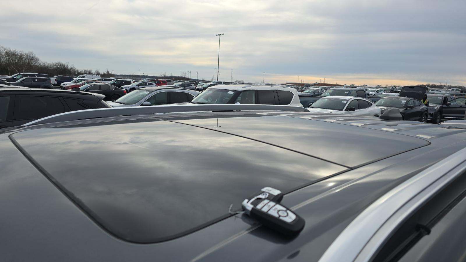 2025 Ford Explorer Platinum AWD