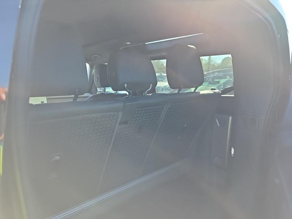 2022 Land Rover Defender 90 X-Dynamic SE AWD