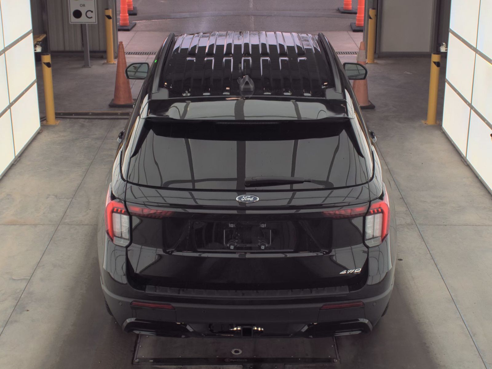 2025 Ford Explorer ST-Line AWD