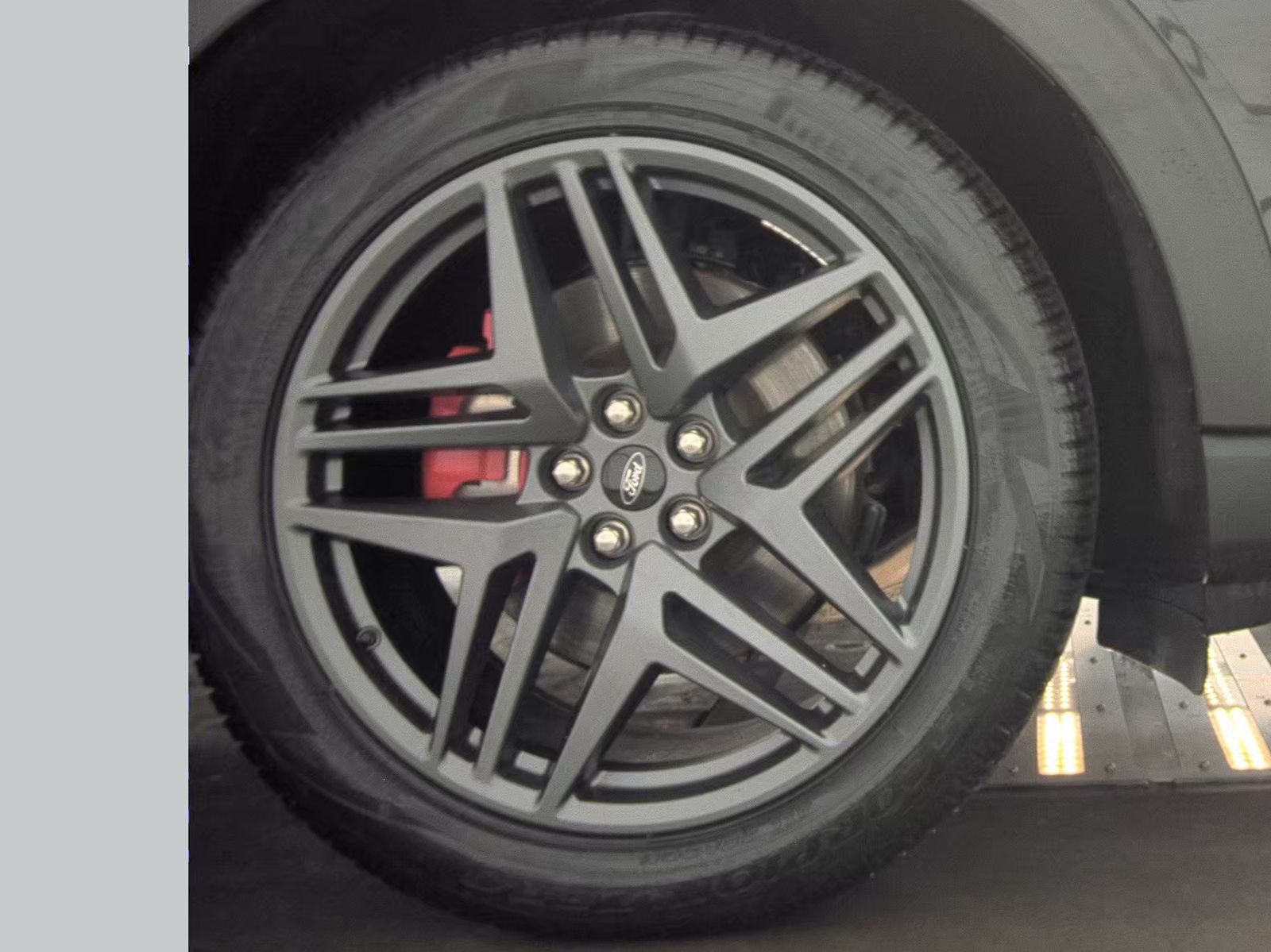 2025 Ford Explorer ST-Line AWD