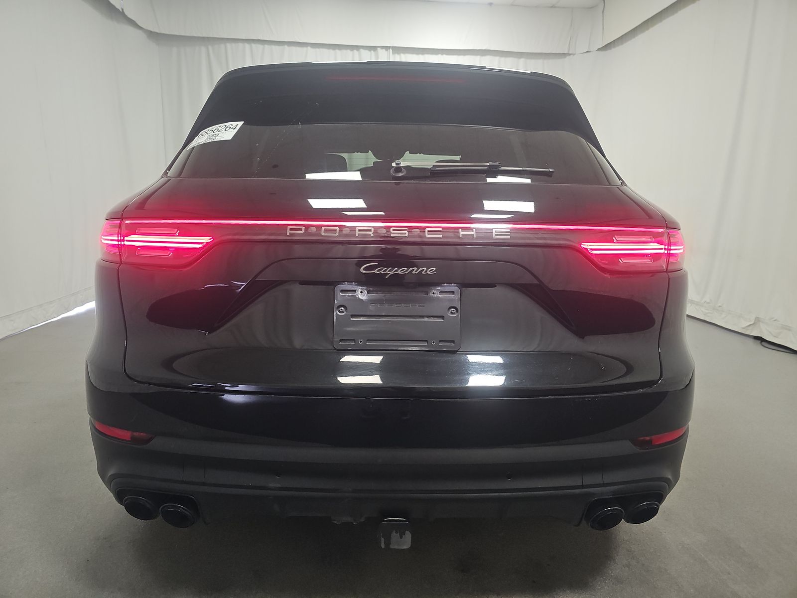 2022 Porsche Cayenne Platinum Edition AWD