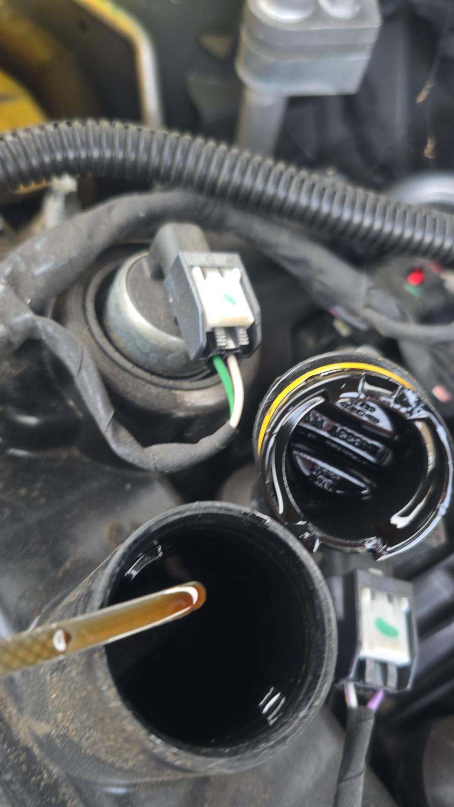 2025 Ford Escape Hybrid Platinum FWD