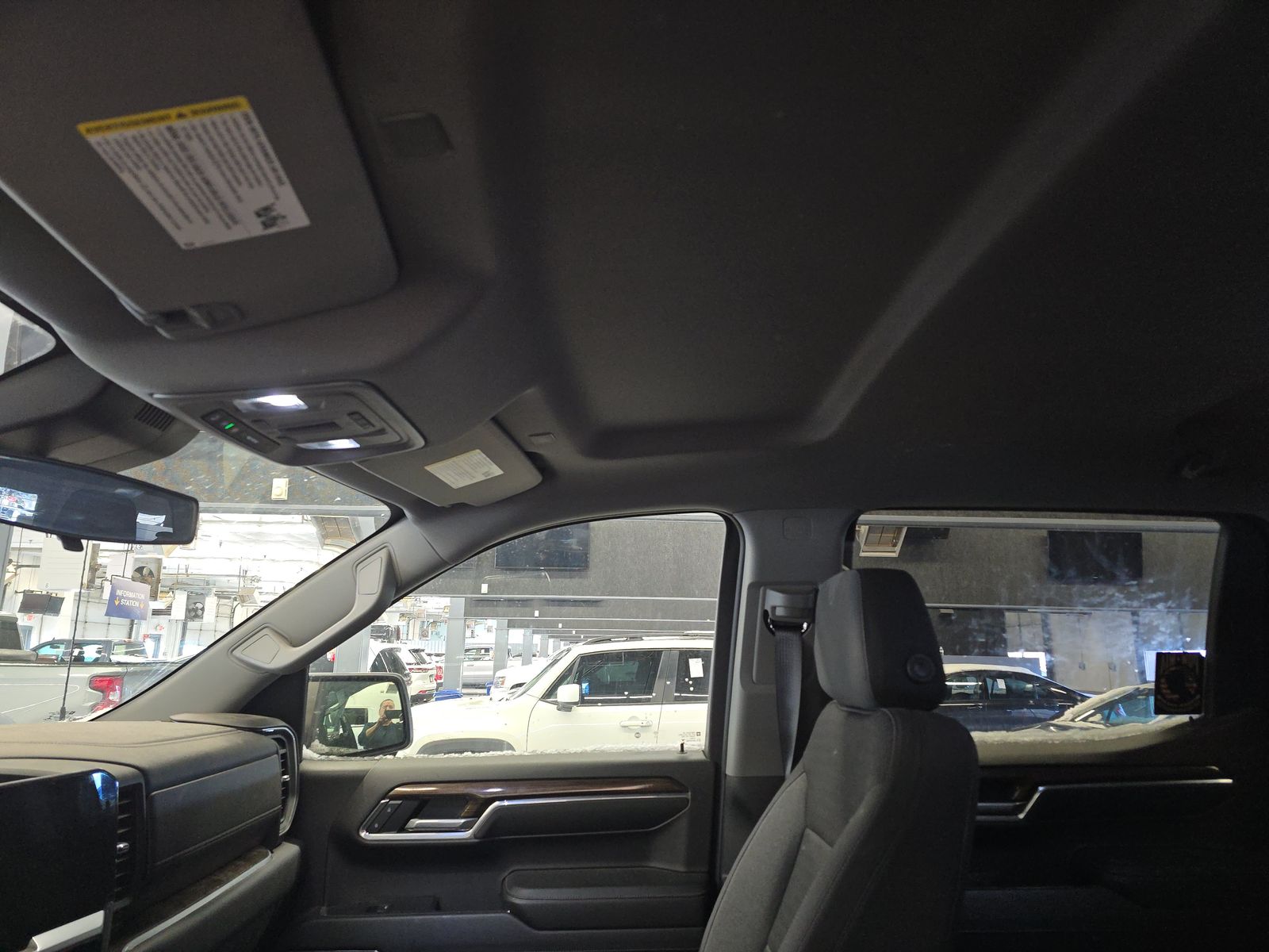 2022 Chevrolet Silverado 1500 LT AWD