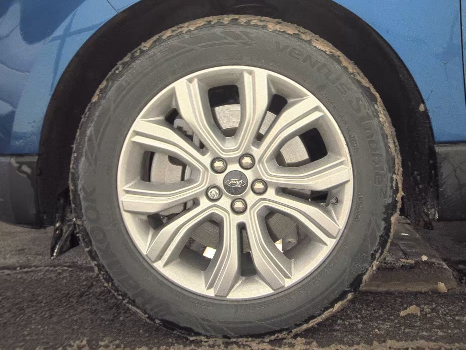 2023 Ford Edge Titanium AWD