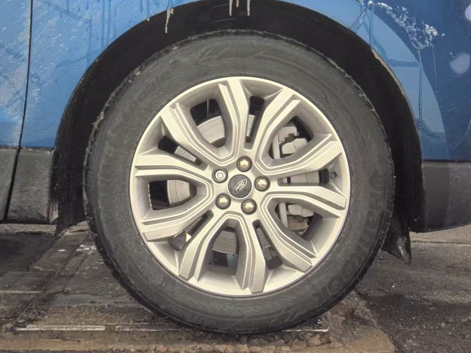 2023 Ford Edge Titanium AWD