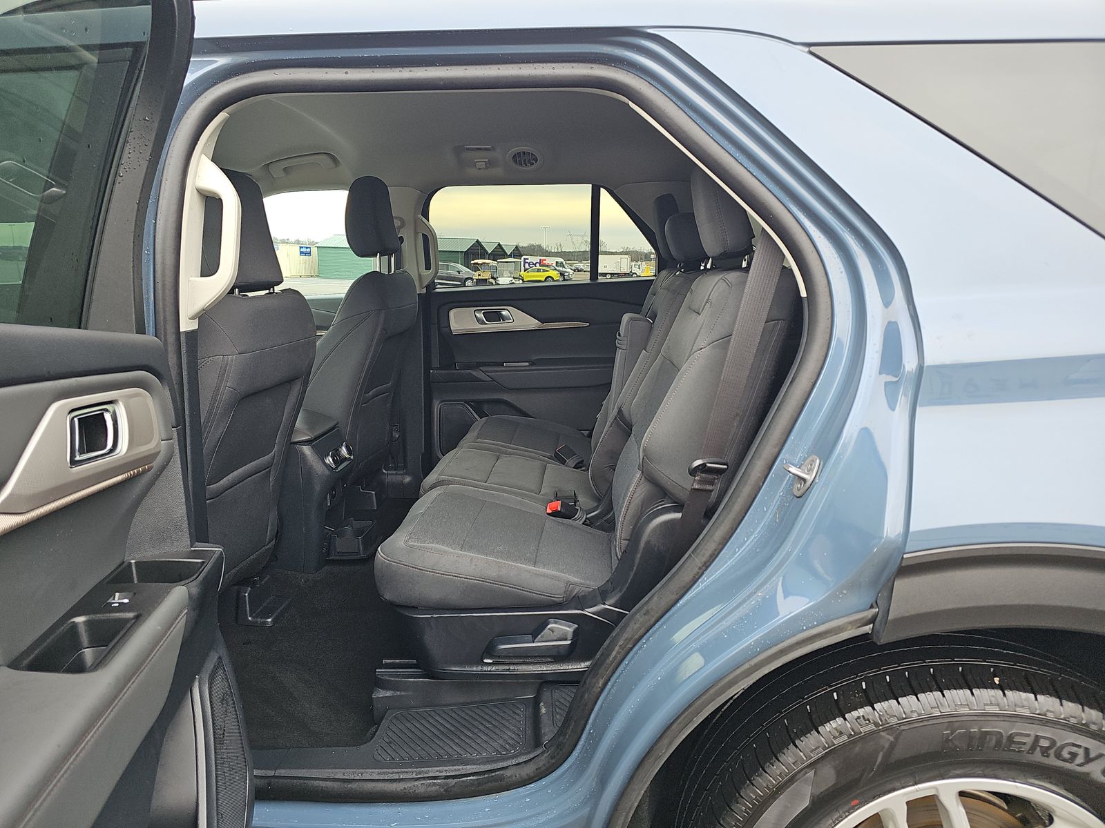 2025 Ford Explorer Active AWD