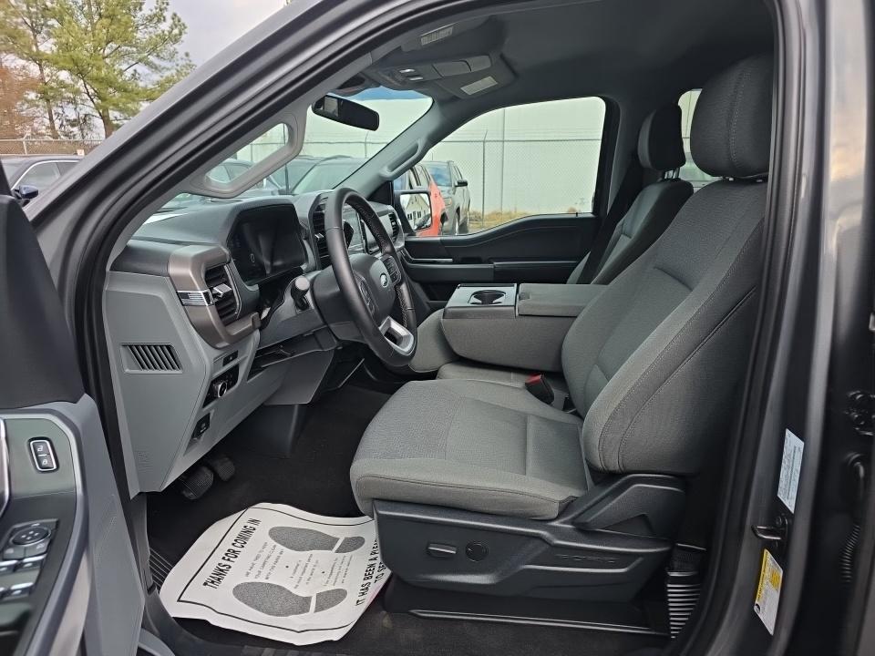 2025 Ford F-150 XLT AWD