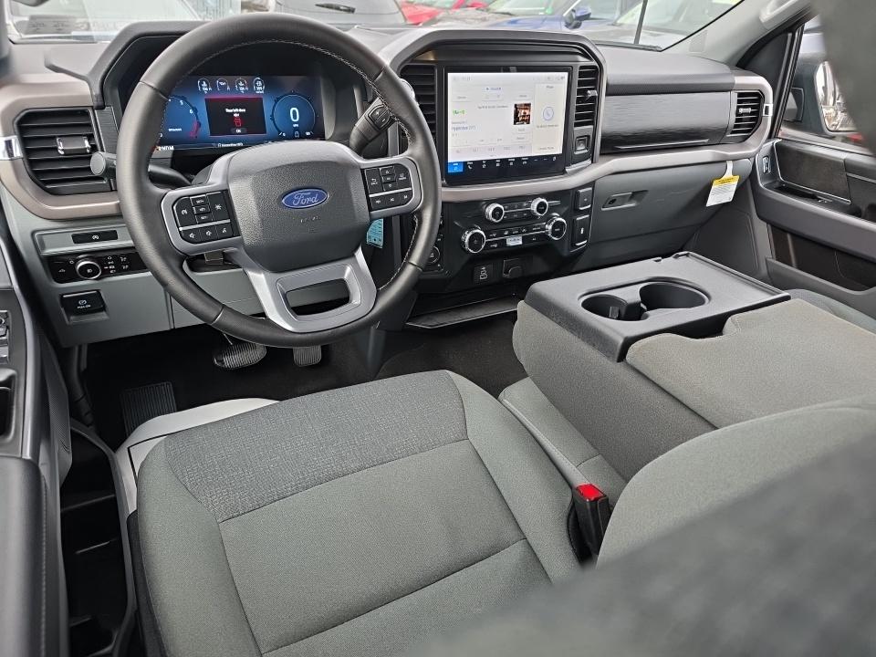 2025 Ford F-150 XLT AWD