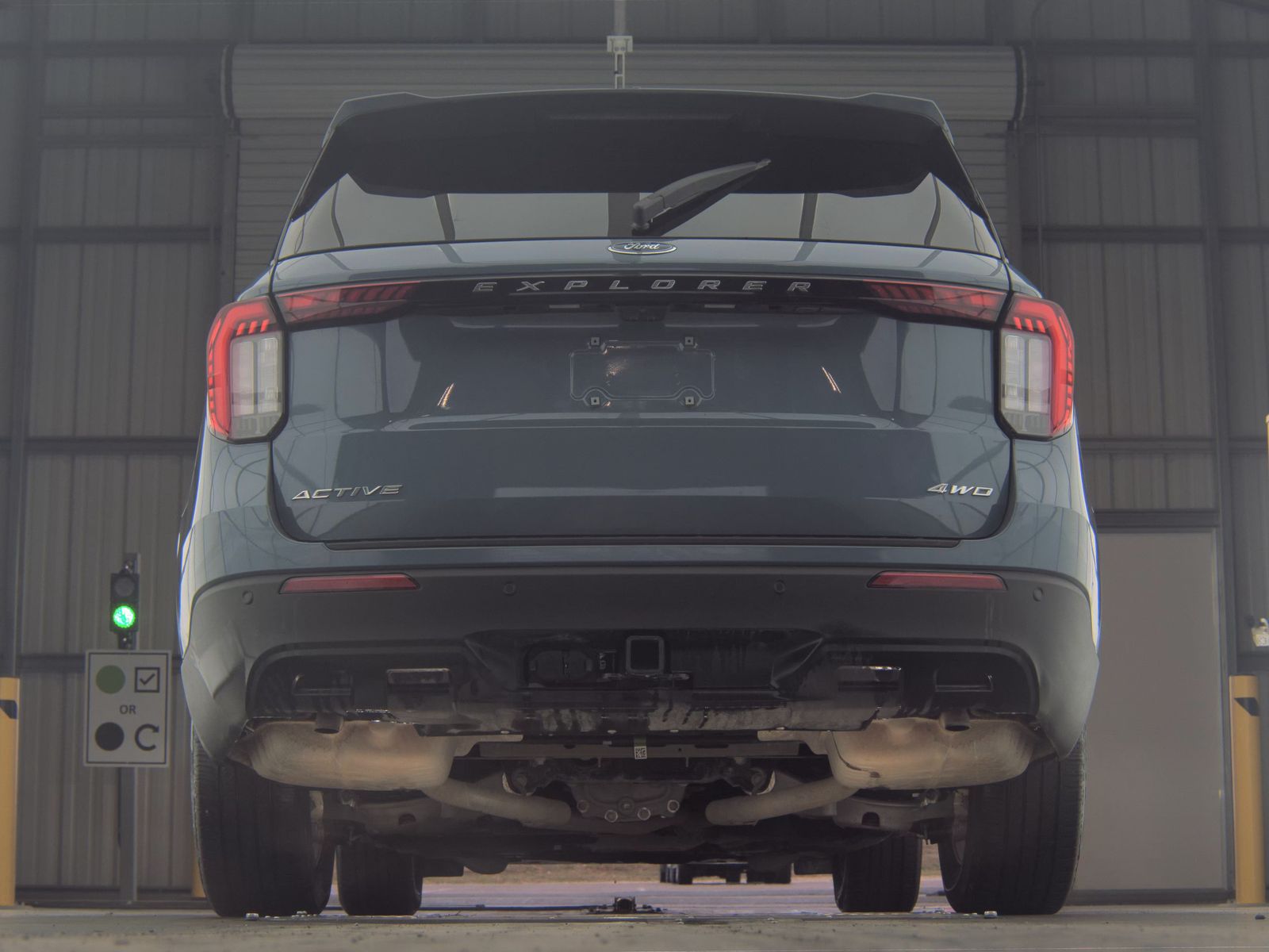 2025 Ford Explorer Active AWD