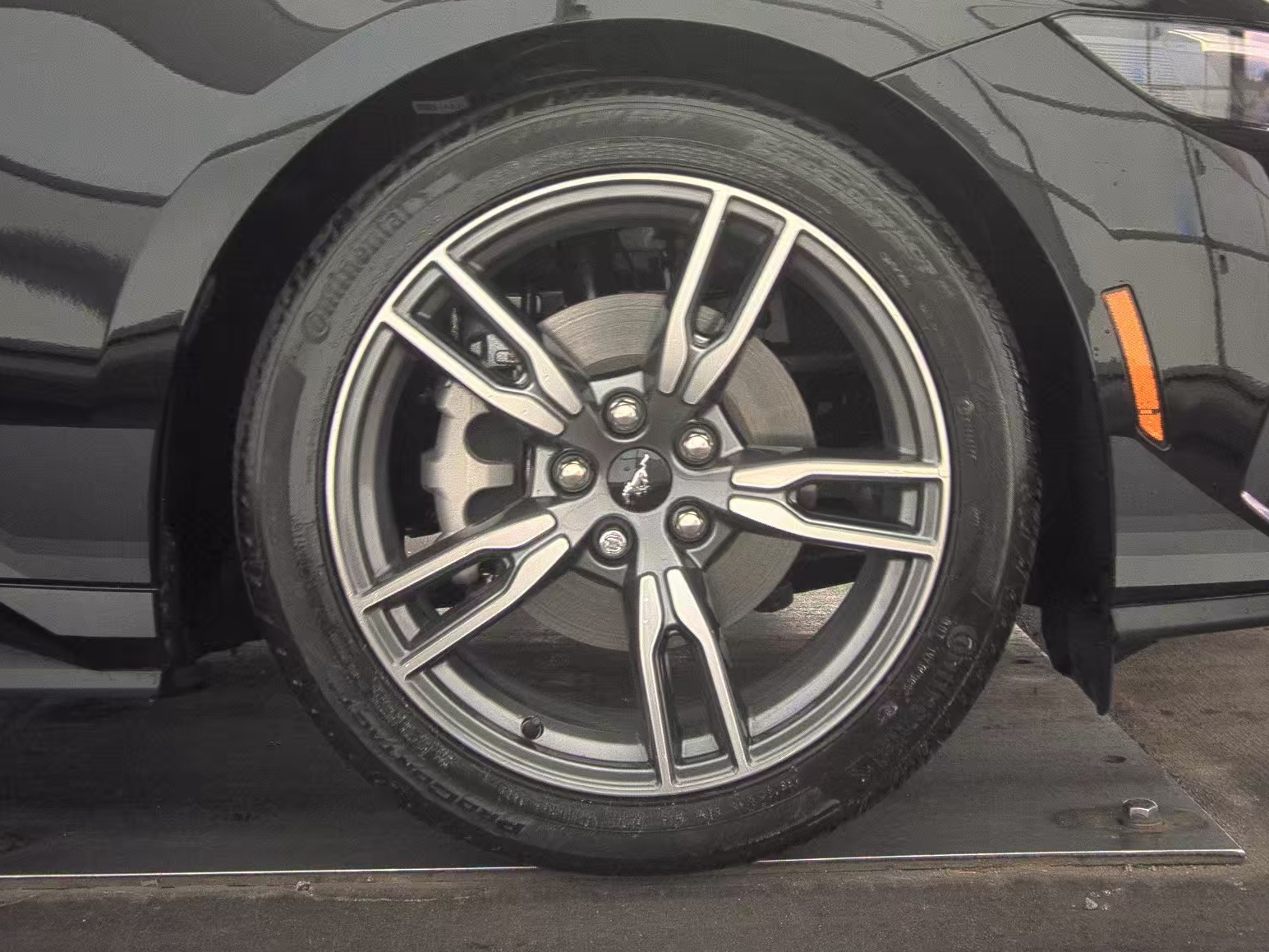 2025 Ford Mustang EcoBoost Premium RWD