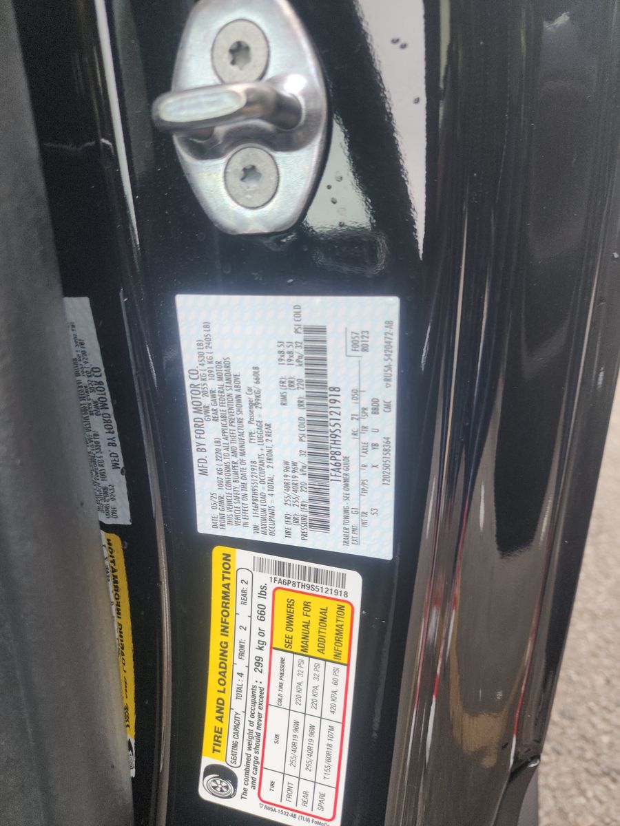 2025 Ford Mustang EcoBoost Premium RWD