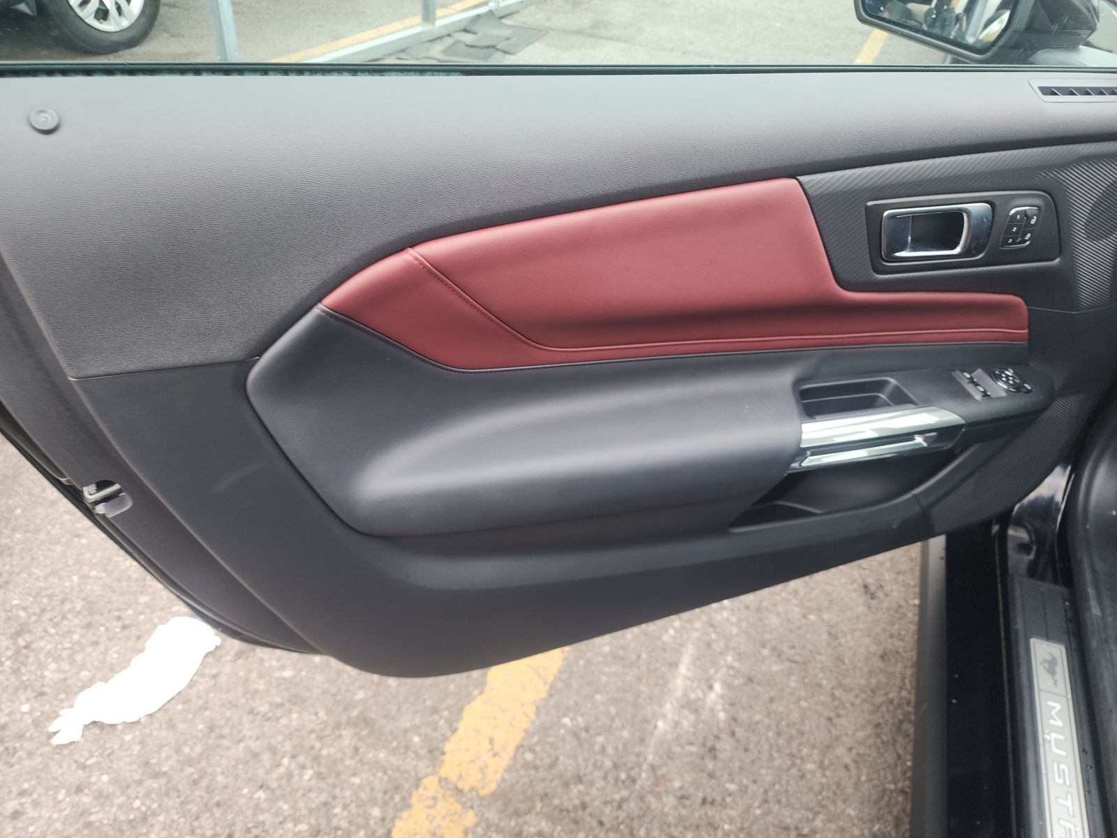 2025 Ford Mustang EcoBoost Premium RWD