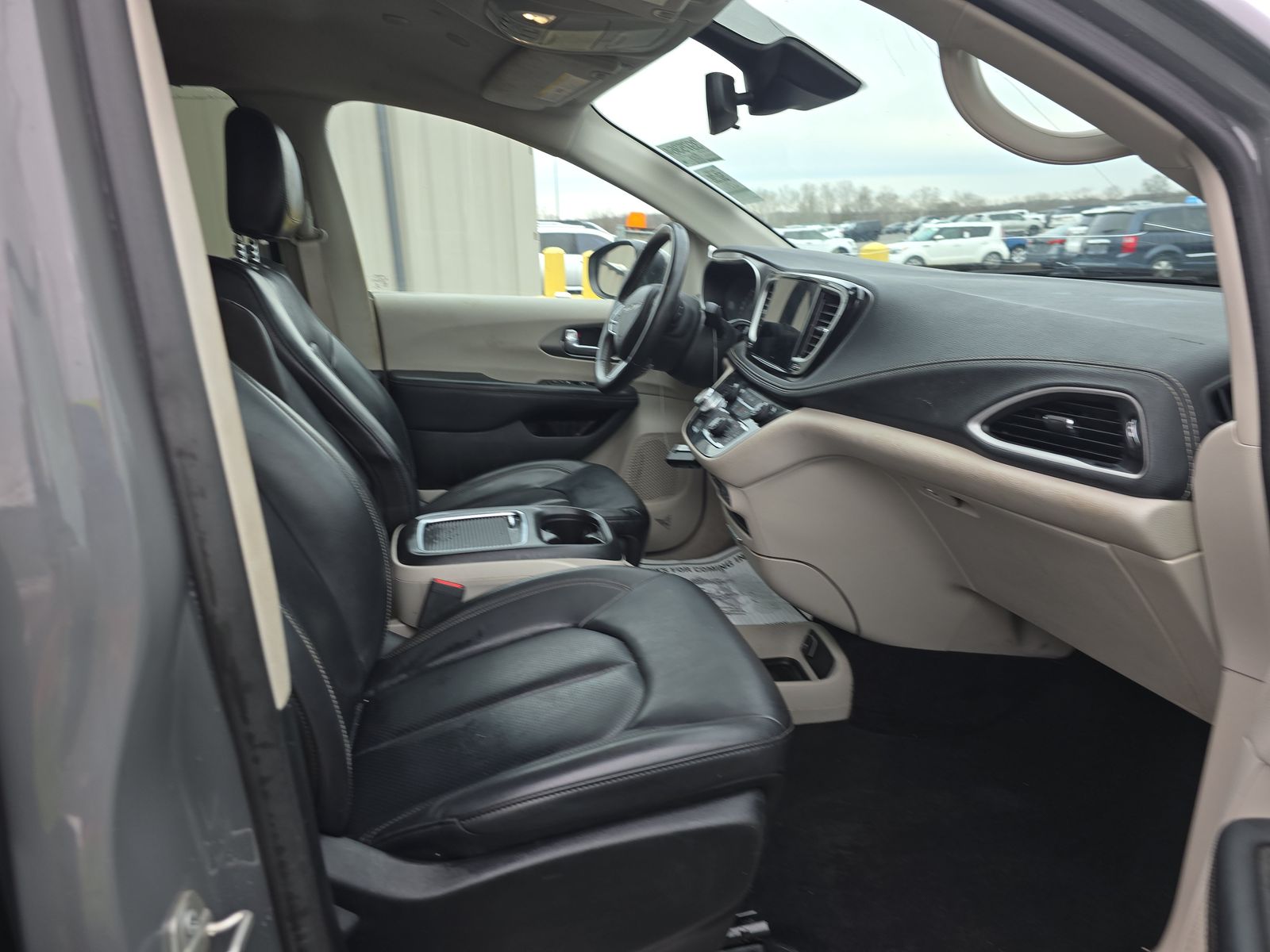 2023 Chrysler Pacifica Touring L AWD