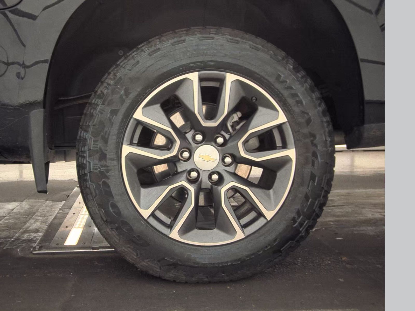 2024 Chevrolet Silverado 1500 LT AWD