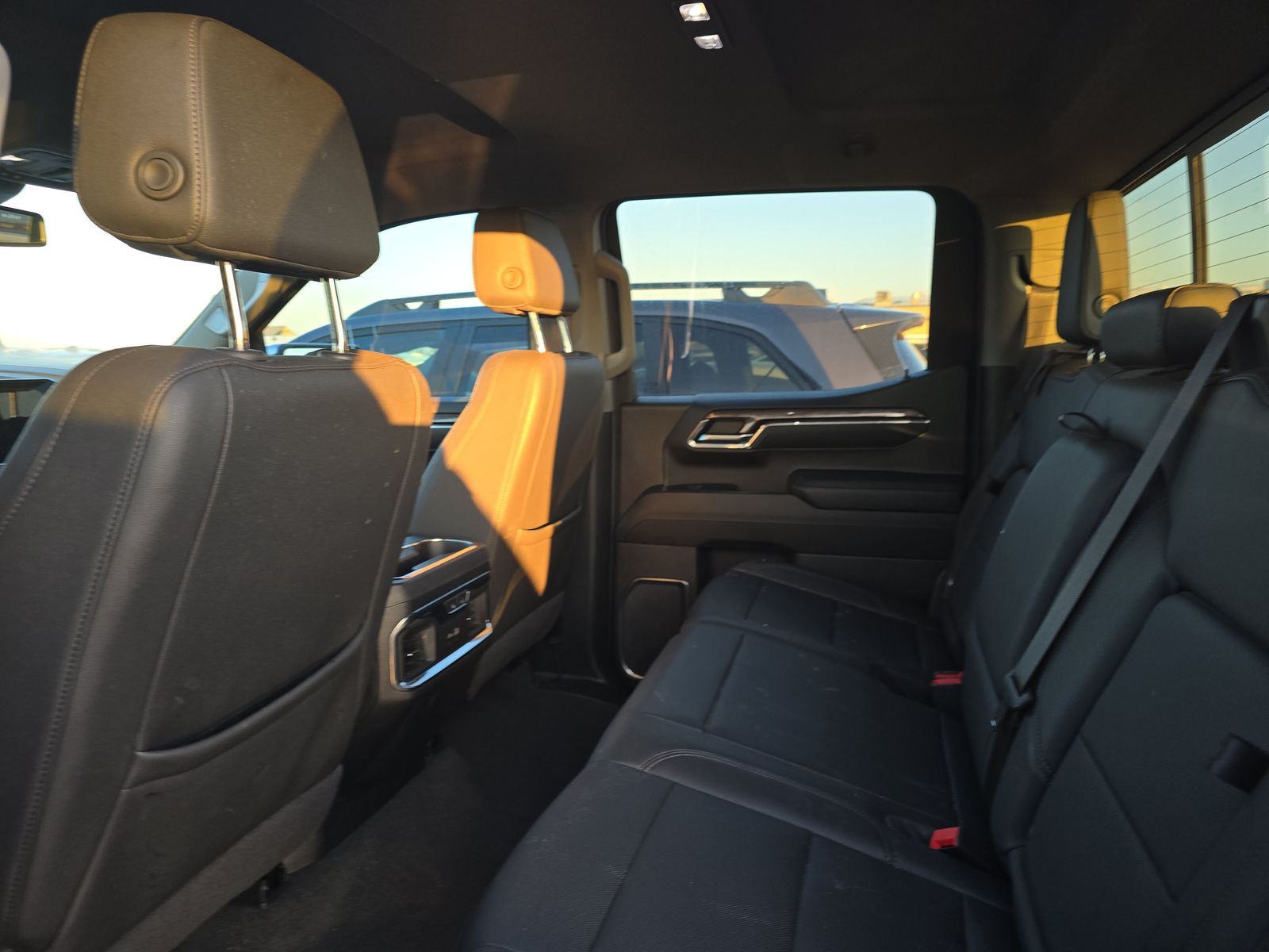 2024 Chevrolet Silverado 1500 LTZ AWD