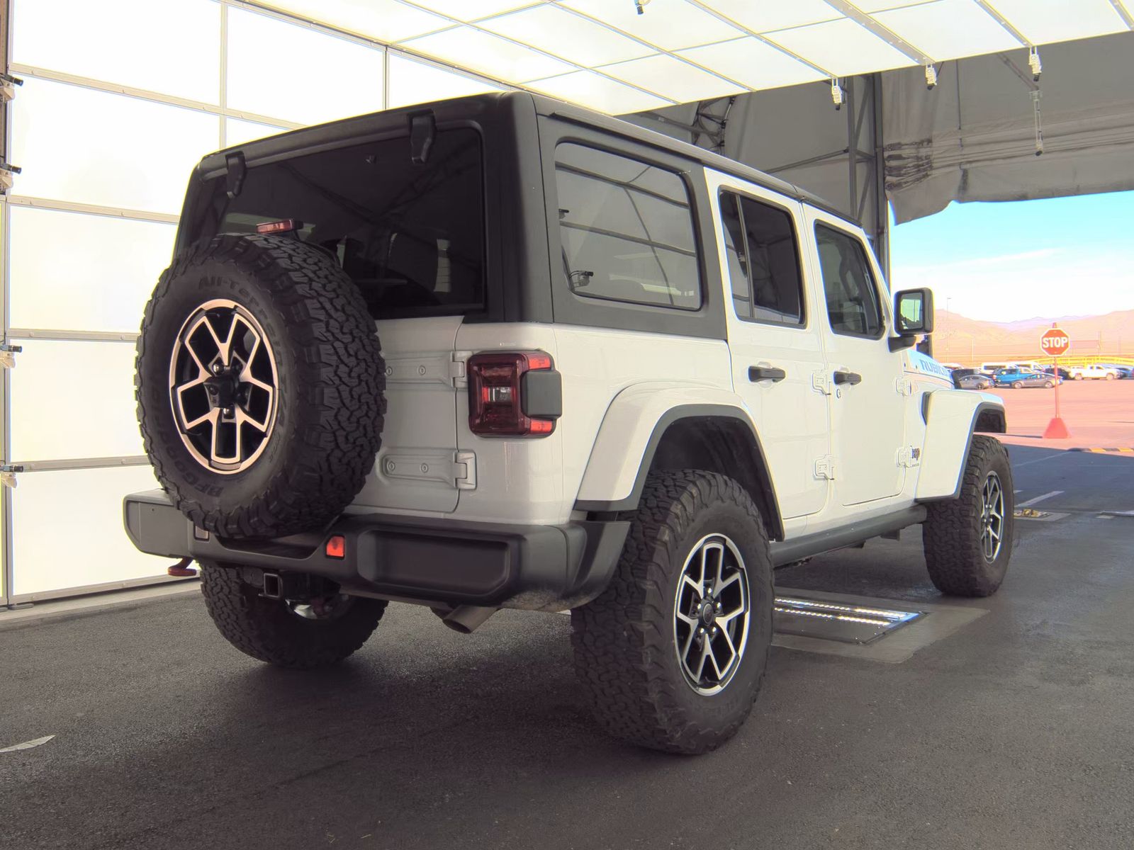 2024 Jeep Wrangler Rubicon AWD