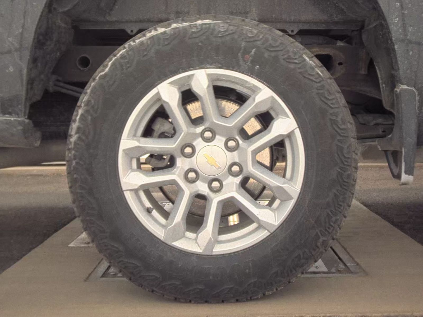 2023 Chevrolet Silverado 1500 LT AWD