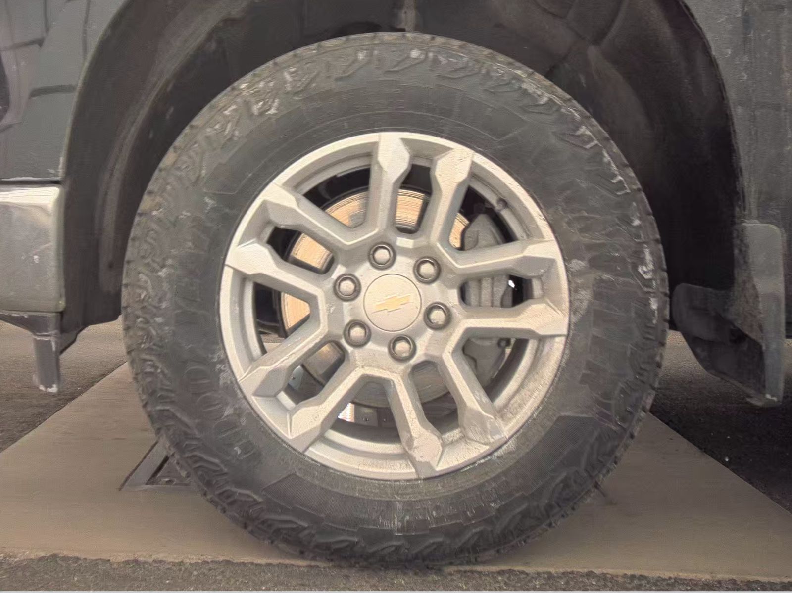 2023 Chevrolet Silverado 1500 LT AWD