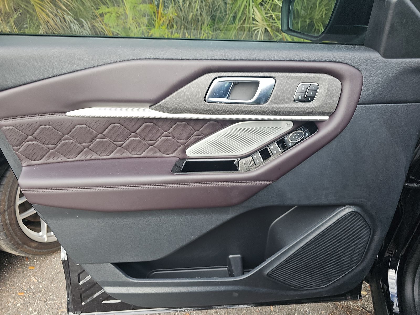 2025 Ford Explorer Platinum FWD