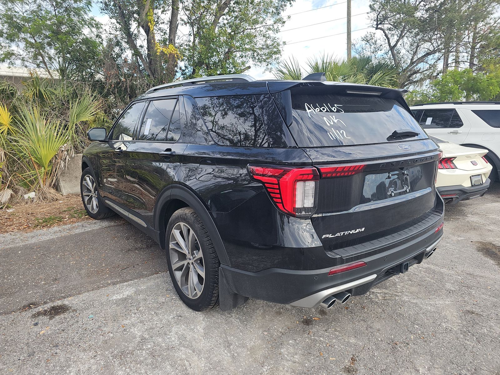 2025 Ford Explorer Platinum FWD