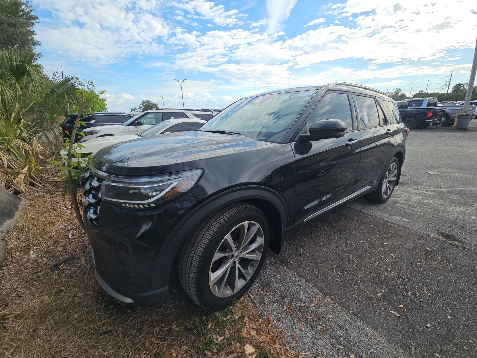 2025 Ford Explorer Platinum FWD