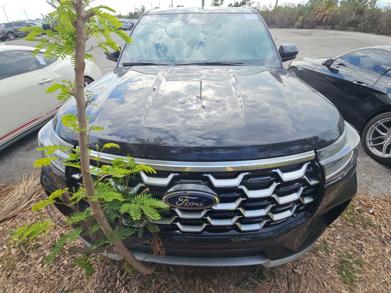 2025 Ford Explorer Platinum FWD